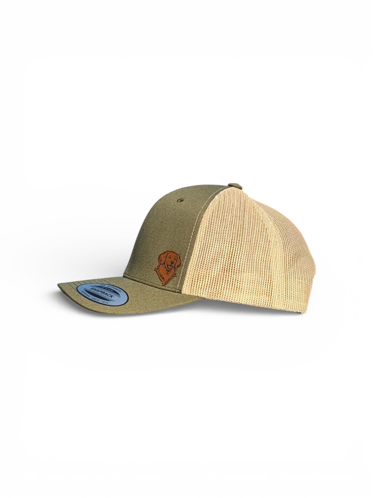 Retro Trucker Cap with Golden Retriever Design qorgeous